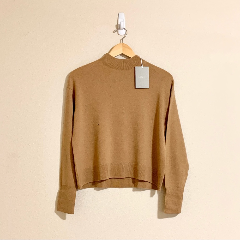 Everlane | The Cashmere Crop Mockneck - Picture 2 of 11